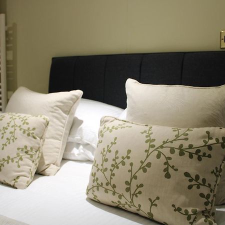 The Chequers Inn Rookley Экстерьер фото