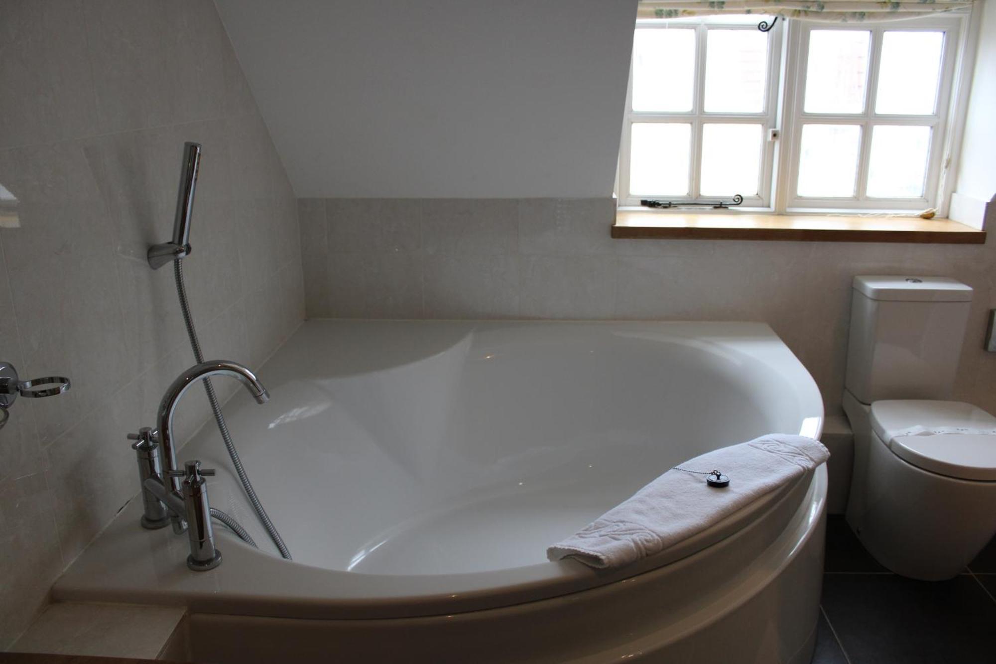 The Chequers Inn Rookley Экстерьер фото