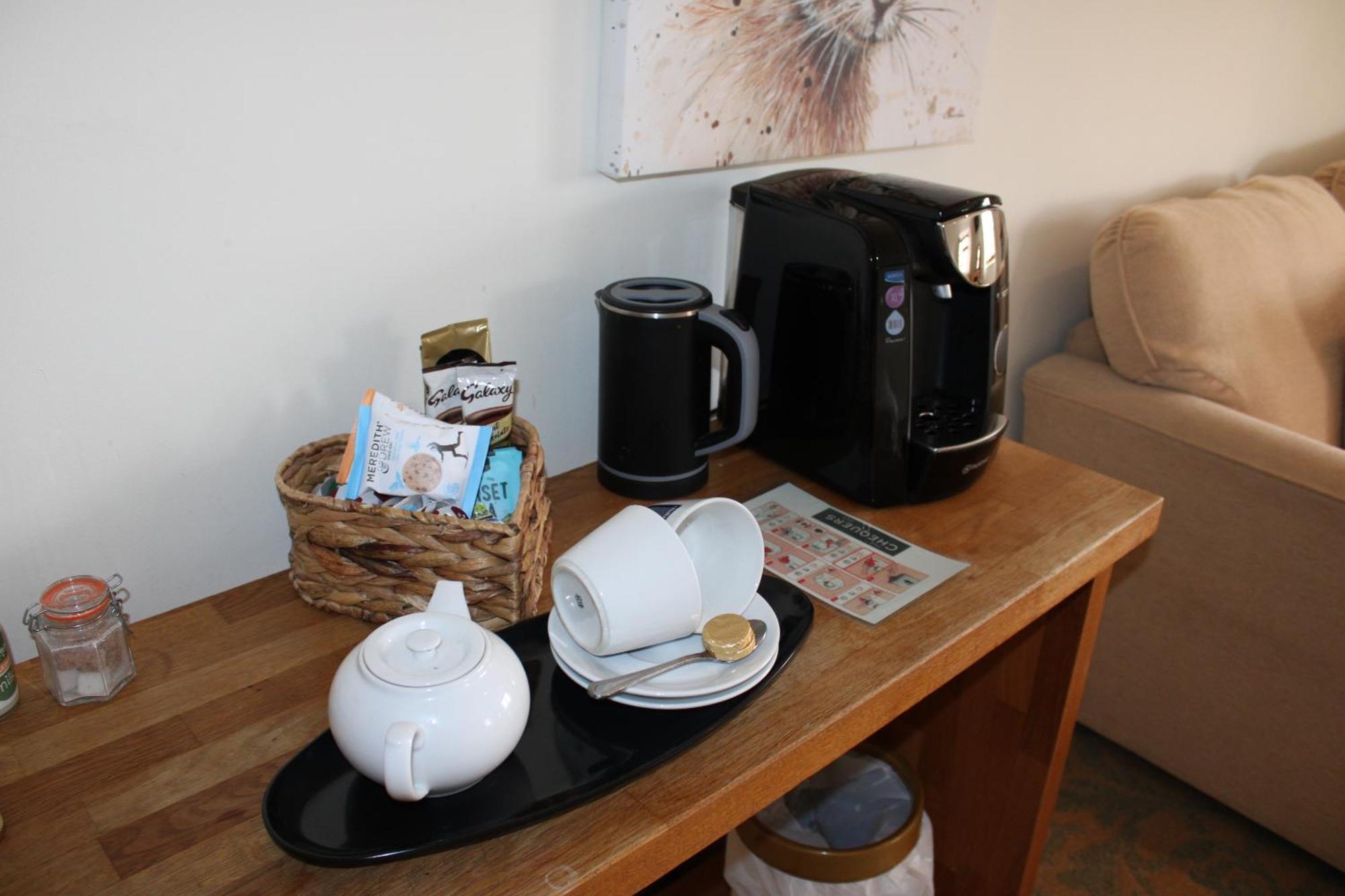 The Chequers Inn Rookley Экстерьер фото